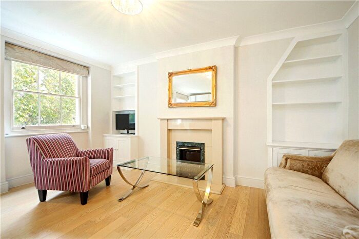 1 Bedroom Flat For Sale In Ovington Square, Knightsbridge, SW3