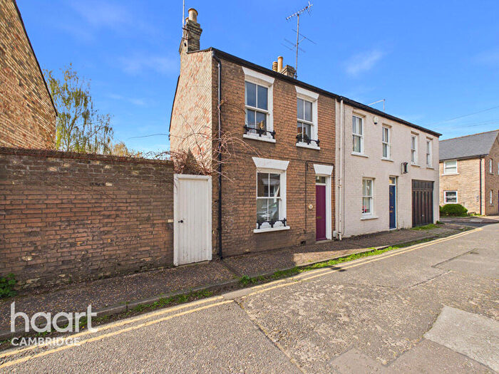 2 Bedroom Semi Detached House For Sale In Blossom Street, Cambridge, CB1