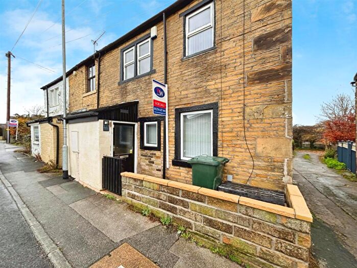 1 Bedroom Cottage For Sale In Moorside Road, Bradford, BD2