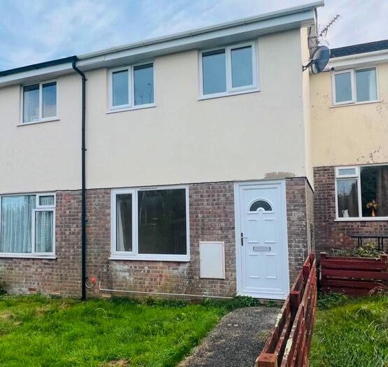 3 Bedroom End Of Terrace House For Sale In Bosworgey Close, St. Columb, TR9