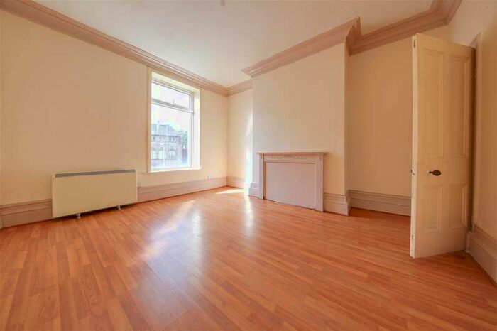 1 Bedroom Flat To Rent In Bury Road, Rawtenstall, Rossendale, BB4