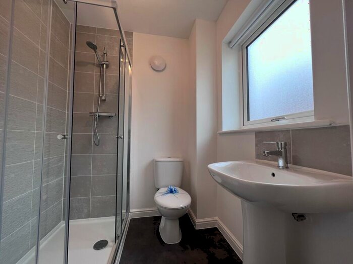 3 Bedroom Semi-Detached House To Rent In Stonyfield Road, Whiteley, Fareham, PO15