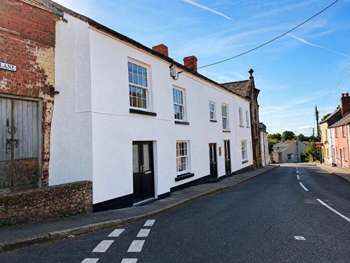 3 Bedroom Terraced House To Rent In The Angel, Ruardean, GL17