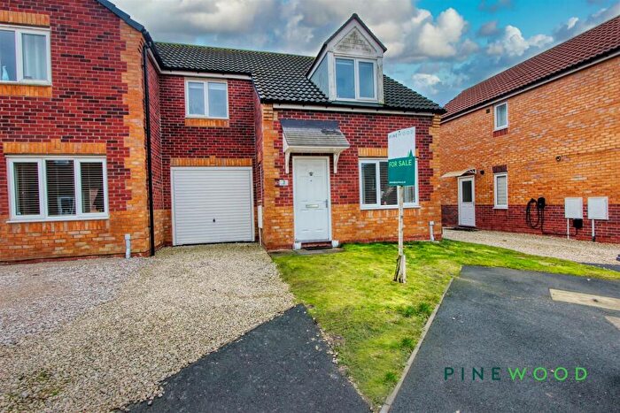 3 Bedroom Semi-Detached House For Sale In Masefield Way, Holmewood, Chesterfield, Derbyshire, S42