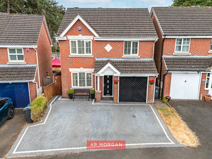3 Bedroom Detached House For Sale In The Pines, Rubery, Birmingham, West Midlands, B45