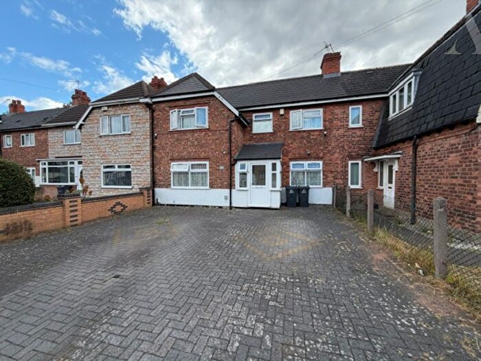 3 Bedroom Terraced House For Sale In Southern Road, Birmingham, West Midlands, B8