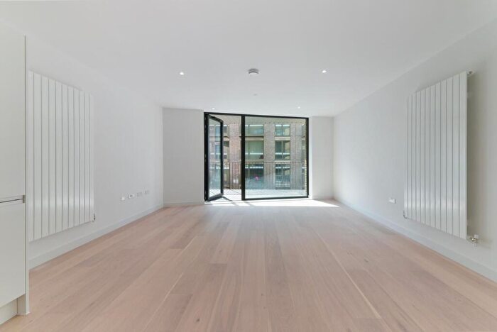 1 Bedroom Apartment For Sale In Mercier Court, Royal Wharf, E16