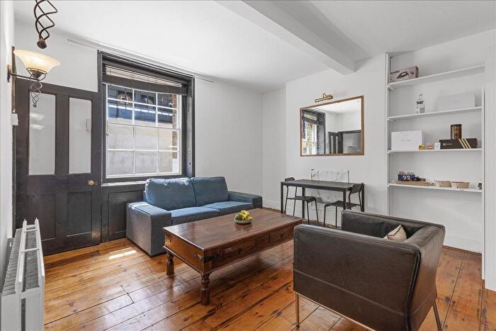 2 Bedroom Flat To Rent In Kensington Mall, Kensington, London, Kensington Amp; Chelsea, W8