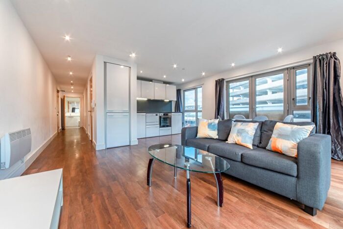 2 Bedroom Flat To Rent In Hanley House, Hanley Street, Nottingham, NG1