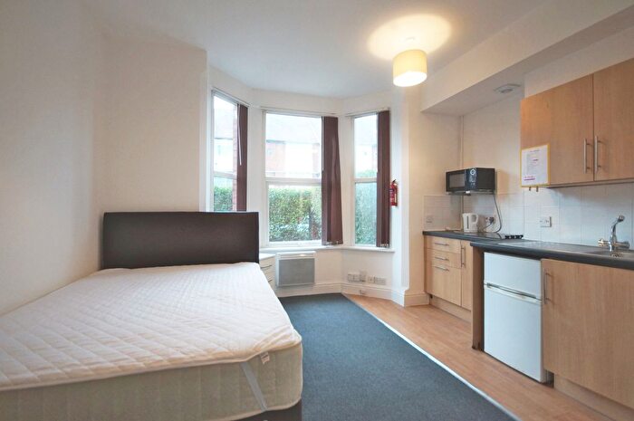 Studio To Rent In Coundon Road, Coventry, CV1