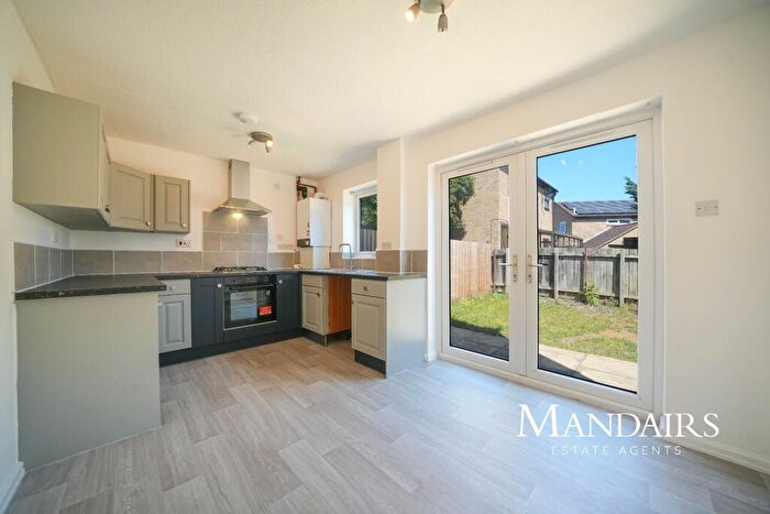 2 Bedroom End Of Terrace House To Rent In Linnet, Orton Wistow, Peterborough, PE2