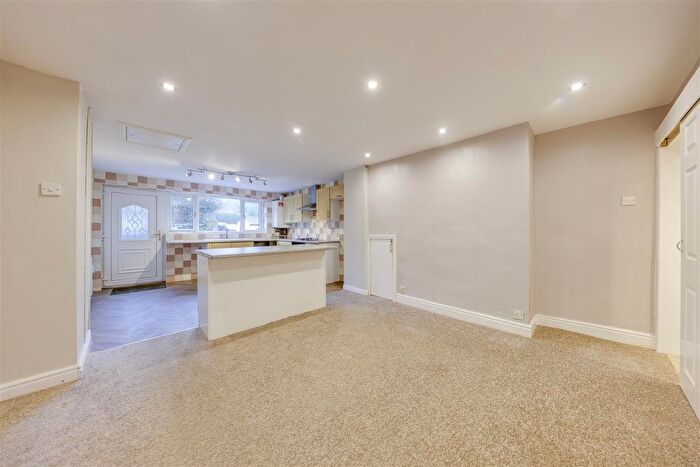 3 Bedroom Terraced House For Sale In Laburnum Cottages, Crawshawbooth, Rossendale, BB4