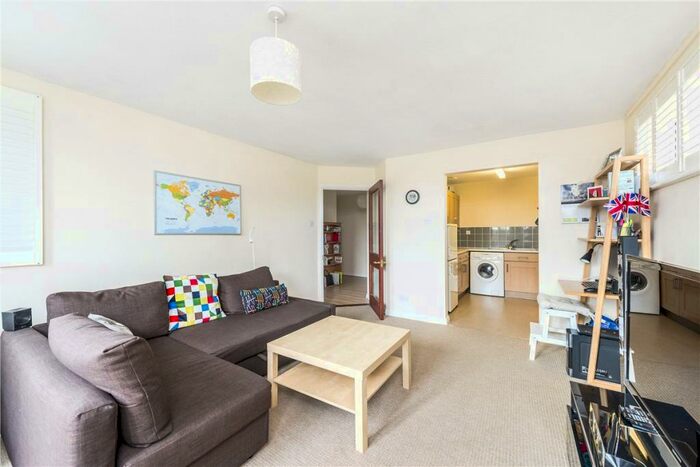 1 Bedroom Apartment To Rent In Naples Court, St. James's Drive, London, SW12