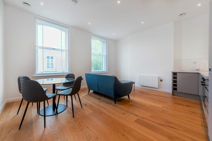 1 Bedroom Flat To Rent In Camberwell Station Road, Tower Bridge, SE5