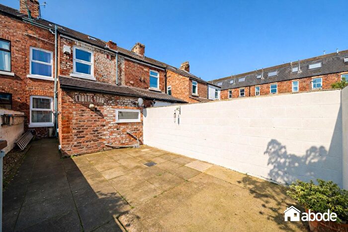 4 Bedroom Terraced House For Sale In Lyra Road, Liverpool, L22