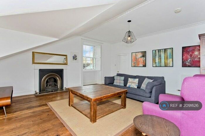 3 Bedroom Flat To Rent In Walker Street, Edinburgh, EH3