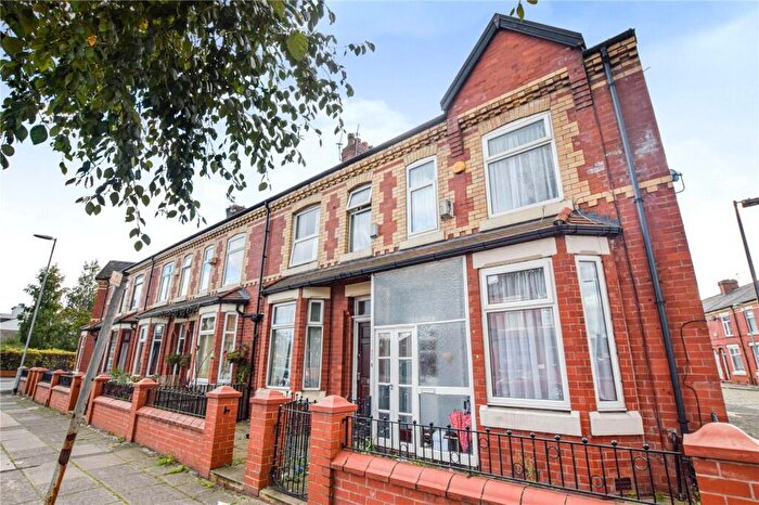 3 Bedroom End Of Terrace House For Sale In Gerald Road, Salford, M6
