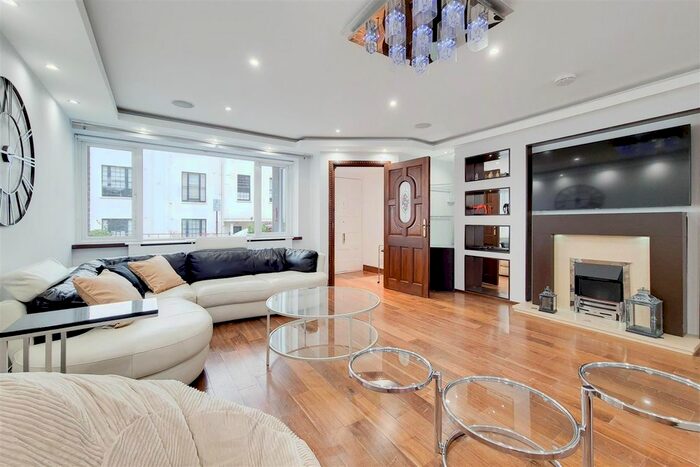 4 Bedroom Property To Rent In Stanhope Terrace, London, W2