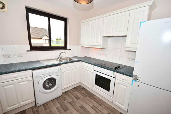 2 Bedroom Flat To Rent In Diriebught Road, Inverness, Inverness, IV2