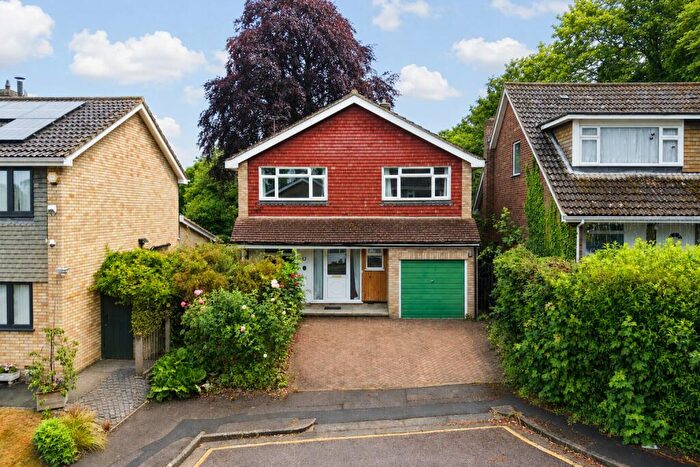 4 Bedroom Detached House For Sale In Hillside, Royston, SG8