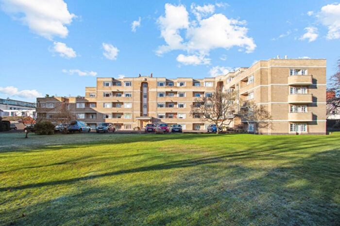 2 Bedroom Apartment For Sale In Suffolk Square, Cheltenham, Gloucestershire, GL50