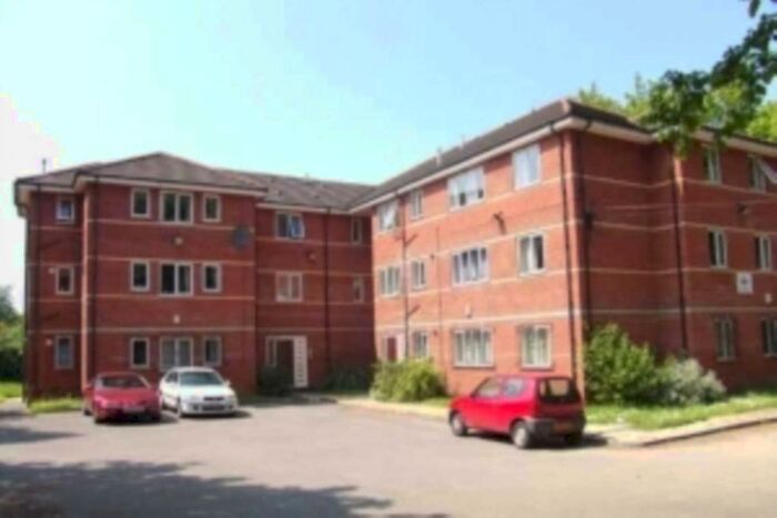 2 Bedroom Flat To Rent In Wynnstay Grove, Fallowfield, M14