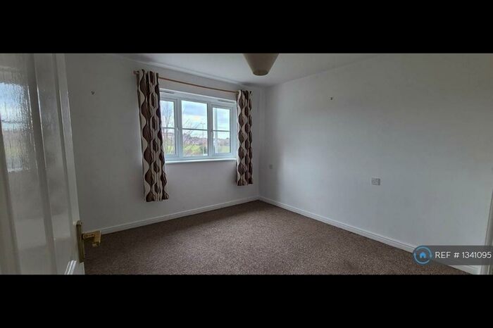 2 Bedroom Flat To Rent In Bristol South End, Bristol, BS3