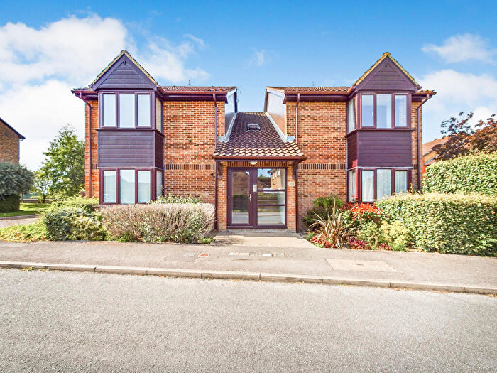 Studio For Sale In Newbridge Close, Broadbridge Heath, Horsham, RH12