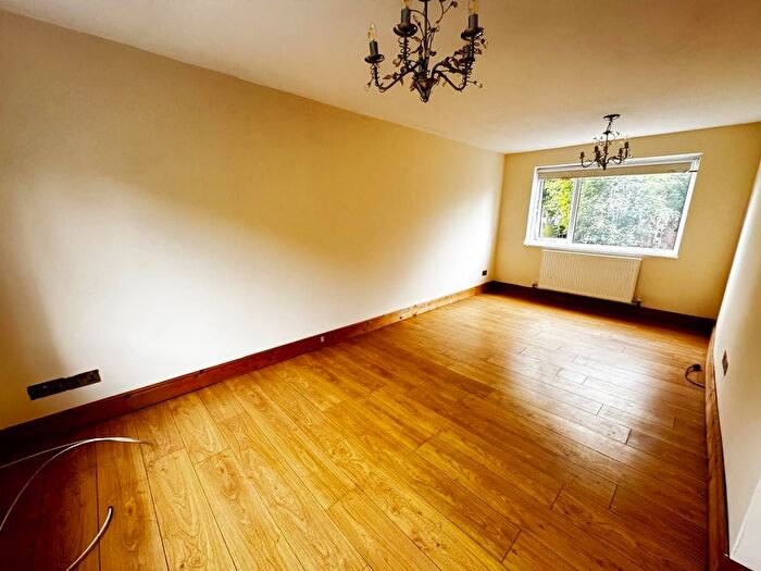 2 Bedroom Semi-Detached House To Rent In Bowhill Way, Leicester, Leicestershire, LE5