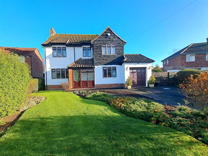 4 Bedroom Detached House For Sale In Stoddens Road, Burnham-On-Sea, Somerset, TA8