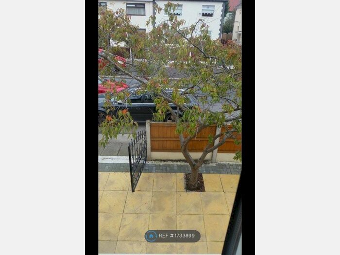 4 Bedroom Semi-Detached House To Rent In Stamfordham Drive, Liverpool, L19