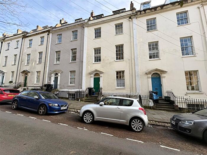 2 Bedroom Apartment To Rent In Clifton, Bellevue, BS8
