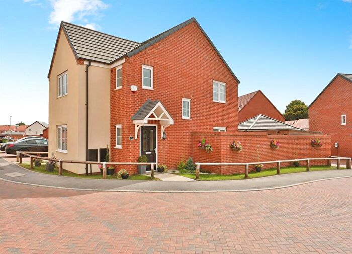 3 Bedroom Detached House For Sale In Lancaster Road, Swaffham, PE37