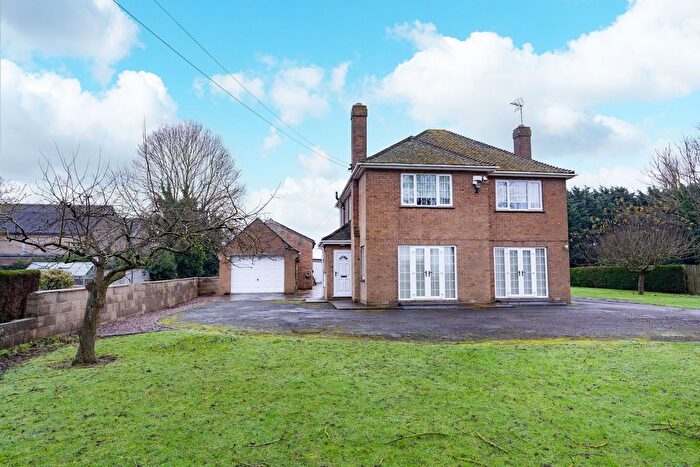 4 Bedroom Detached House For Sale In Clay Lake, Spalding, PE12