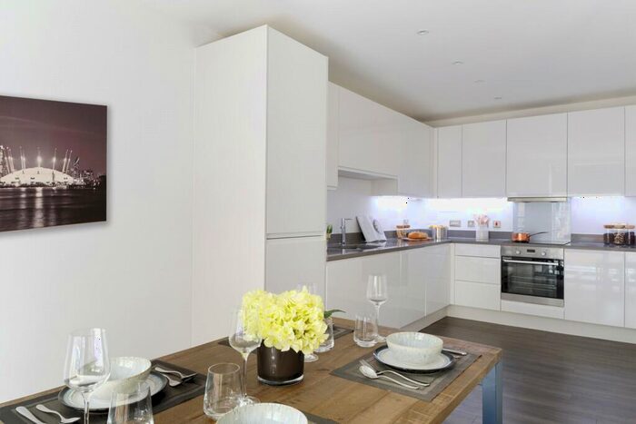 2 Bedroom Apartment To Rent In Batavia Road, London, SE14