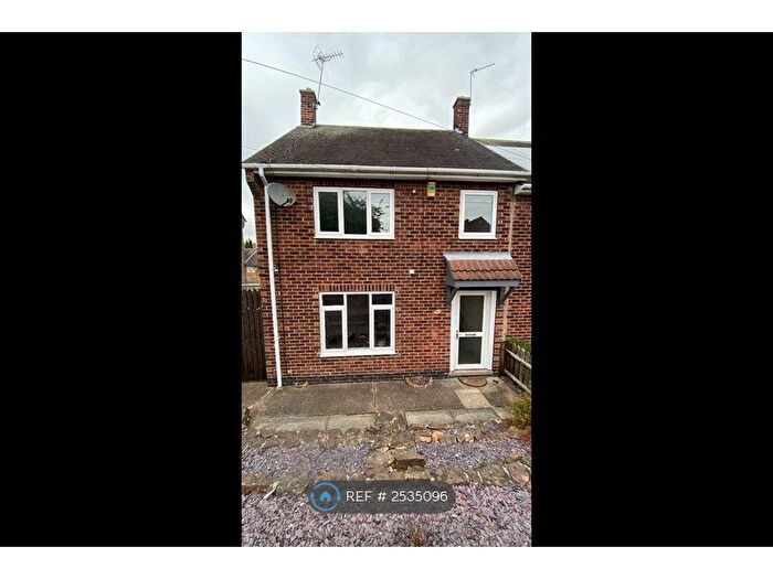3 Bedroom End Of Terrace House To Rent In Lechlade Road, Nottingham, NG5