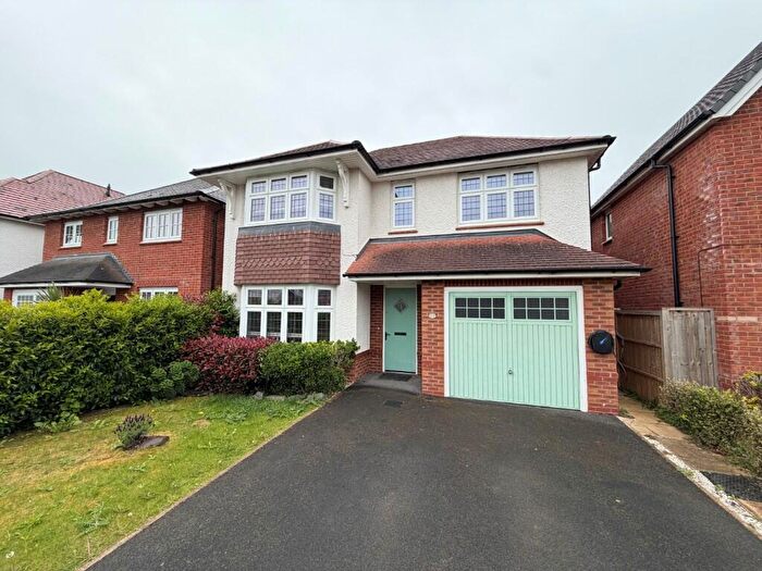 4 Bedroom Detached House For Sale In Collingswood Close, Ellesmere Port, Cheshire, CH66