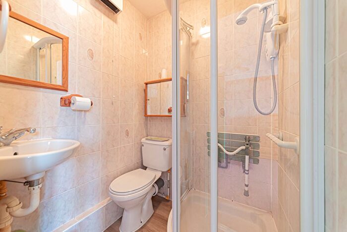 2 Bedroom Bungalow For Sale In Blackmoor Wood, Ascot, Berkshire, SL5