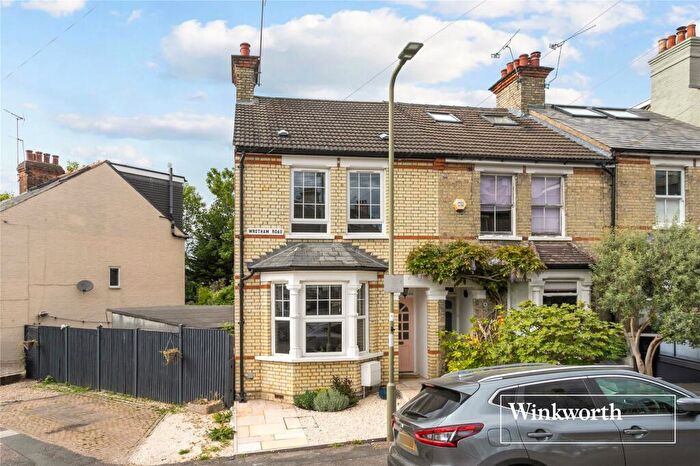 3 Bedroom End Of Terrace House For Sale In Wrotham Road, High Barnet, EN5