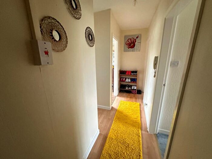 1 Bedroom Apartment For Sale In Flat Richmond Close, Handsworth Wood, Birmingham, B20