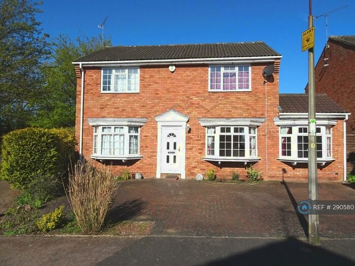 4 Bedroom Detached House To Rent In Eriboll Close, Leighton Buzzard, LU7