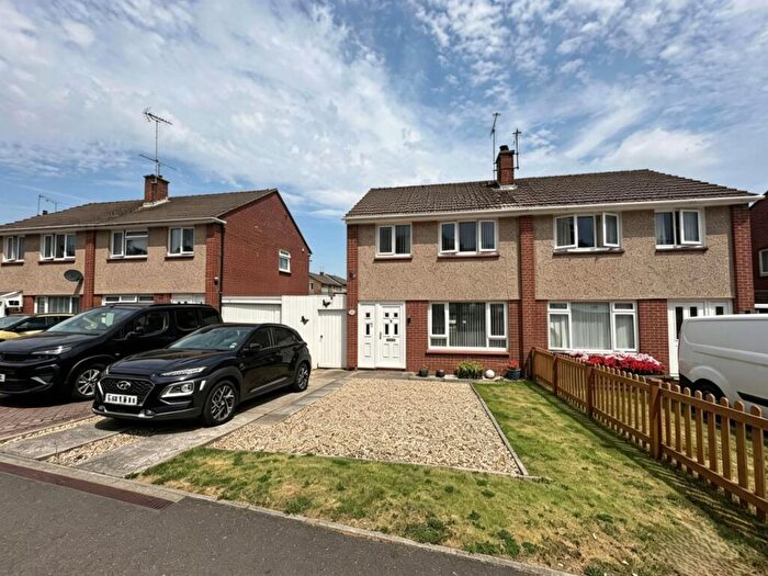 3 Bedroom Semi Detached House For Sale In Elm Grove Road, Dawlish, EX7