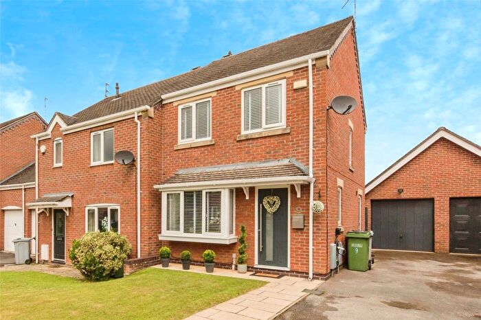 2 Bedroom Semi Detached House For Sale In Portmarnock Close, Macclesfield, Cheshire, SK10