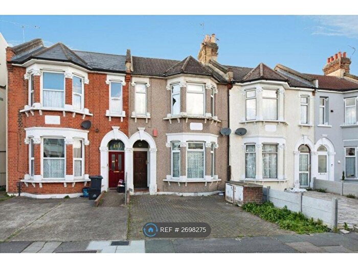 1 Bedroom Flat To Rent In Balfour Road, Ilford, IG1
