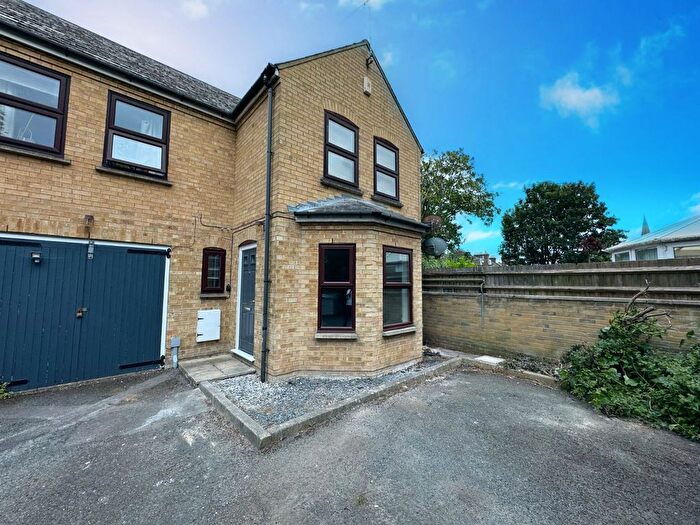 1 Bedroom Flat To Rent In Kings Mews, Ramsgate, Kent, CT11