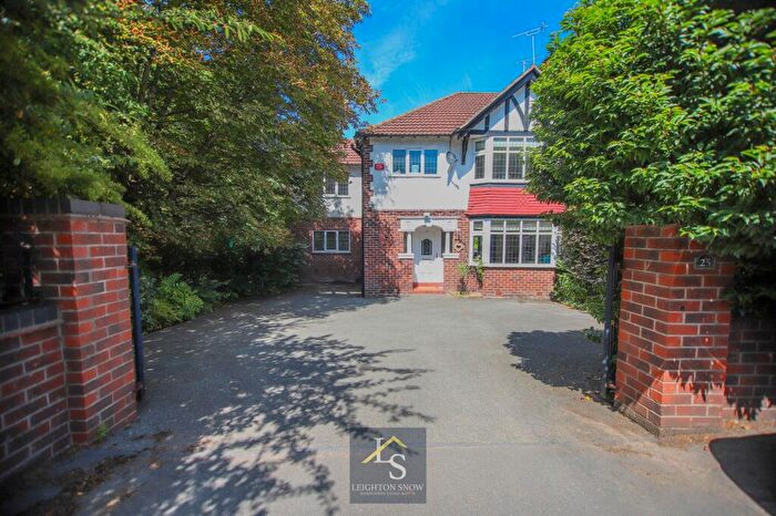 4 Bedroom Semi-Detached House For Sale In Bridge Lane, Bramhall, SK7