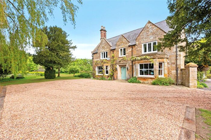 4 Bedroom Detached House For Sale In The Hermitage, Brampton Ash, LE16