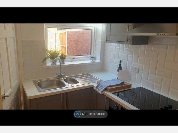 3 Bedroom Terraced House To Rent In Albert Street, Hucknall, Nottingham, NG15