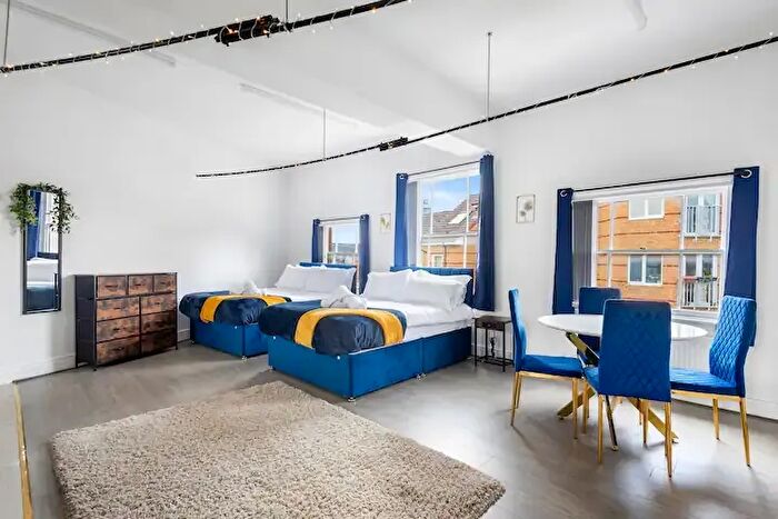1 Bedroom Flat To Rent In Birmingham, B16