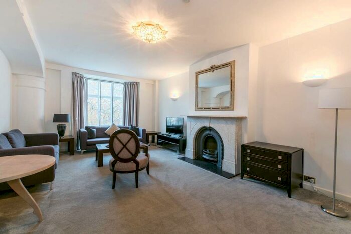 5 Bedroom Flat To Rent In Park Road, St John's Wood, London, NW8
